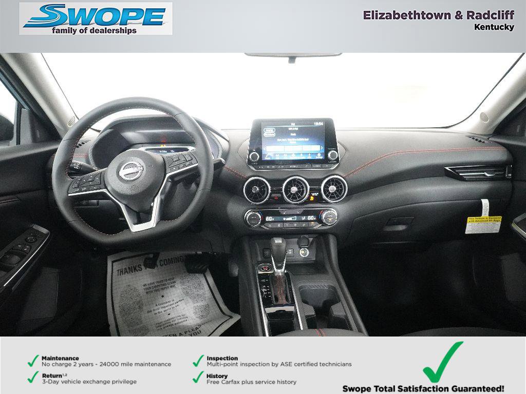 New 2025 Nissan Sentra SR w/ Midnight Edition image 9