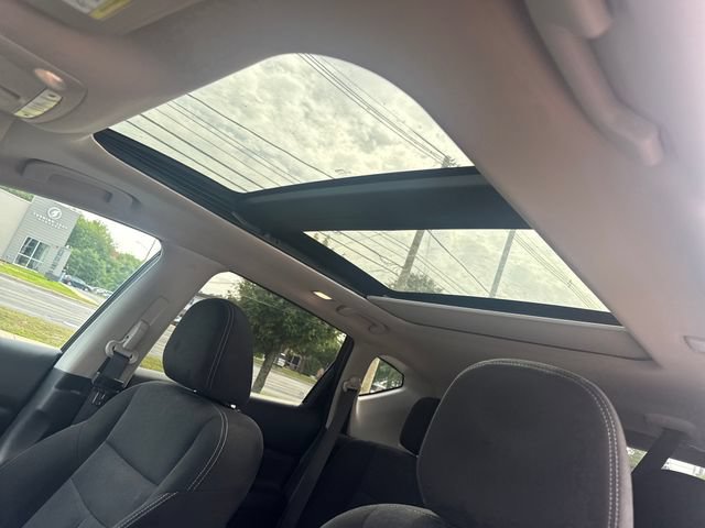 Used 2017 Nissan Murano SV AWD/4WD image 24