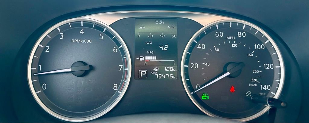 Used 2018 Nissan Kicks S FWD image 17