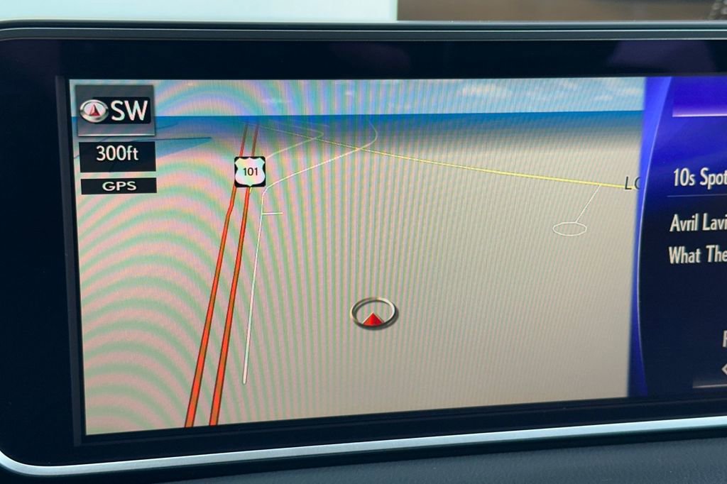 Used 2016 Lexus RX 450h AWD image 21