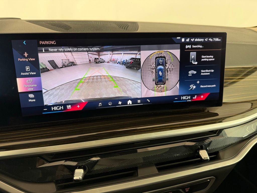Used 2025 BMW X7 xDrive40i image 28