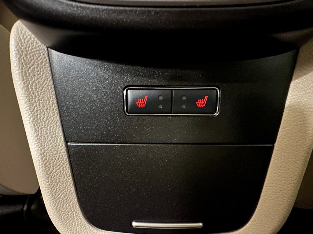 Used 2017 Lincoln MKX Select w/ Select Plus Package image 26