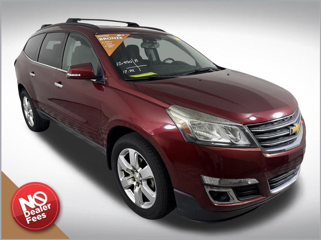 Used 2017 Chevrolet Traverse LT w/ Style and Technology Package image 1