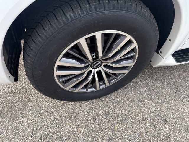 Used 2023 Nissan Armada SL w/ Cargo Package image 12