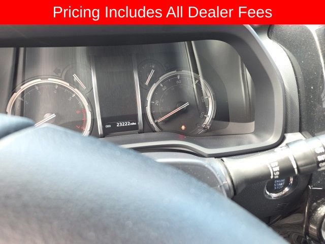Used 2021 Toyota 4Runner TRD Off-Road AWD/4WD image 2