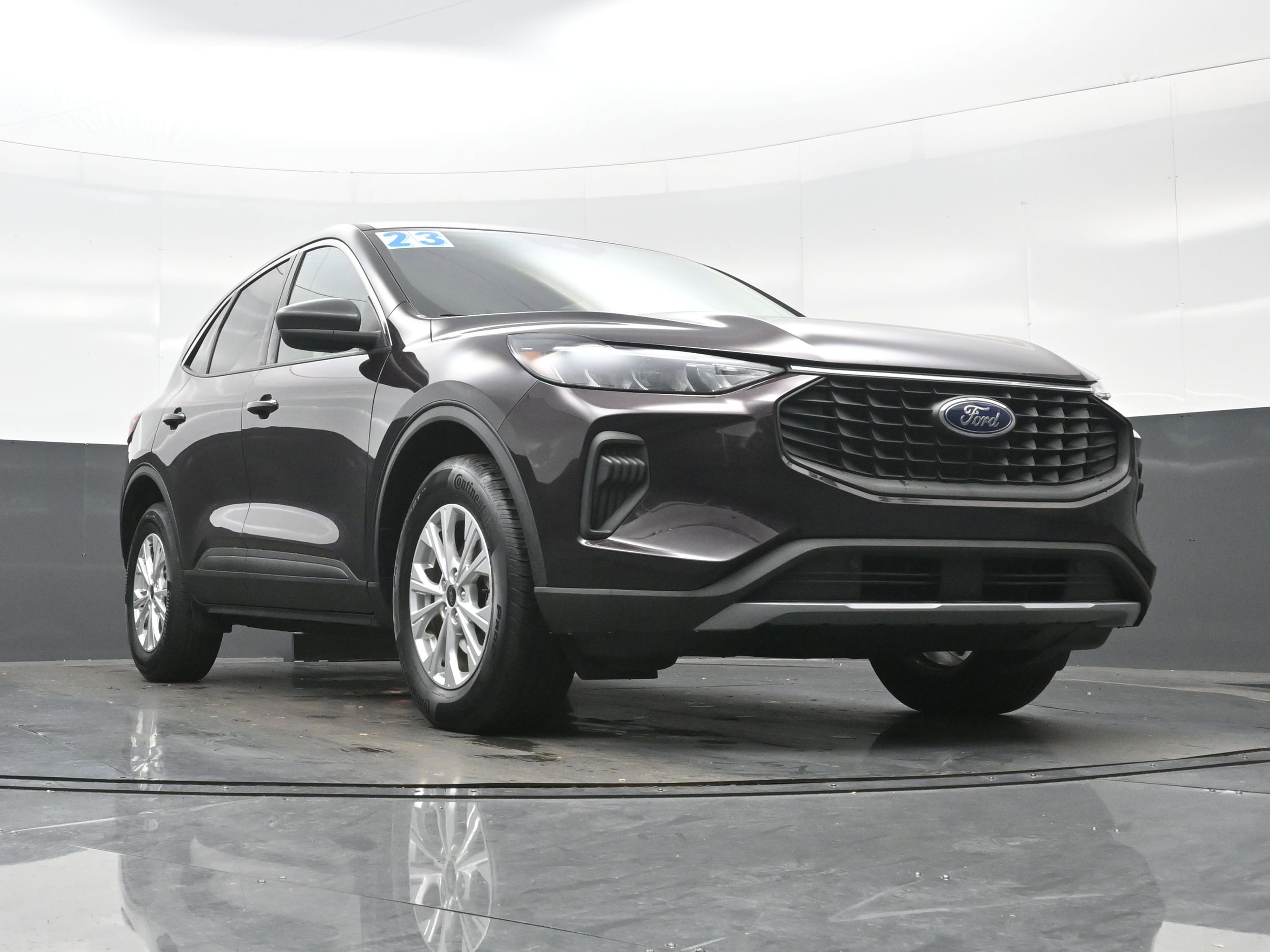 Used 2023 Ford Escape Active image 31