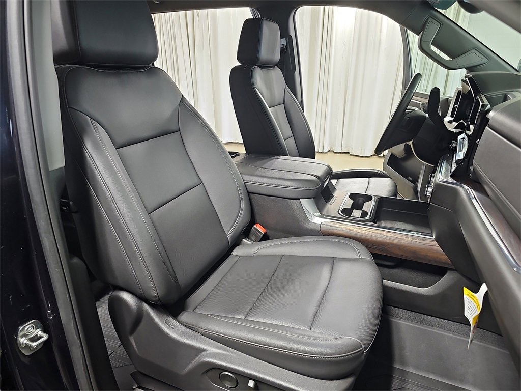 Certified 2025 GMC Sierra 2500 SLT w/ SLT Premium Package image 14