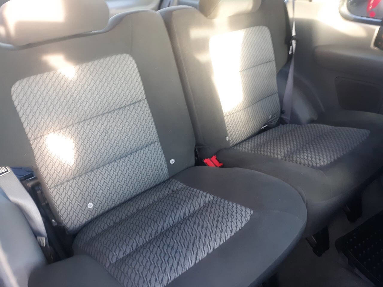 Used 2003 Ford Explorer Sport XLS image 9