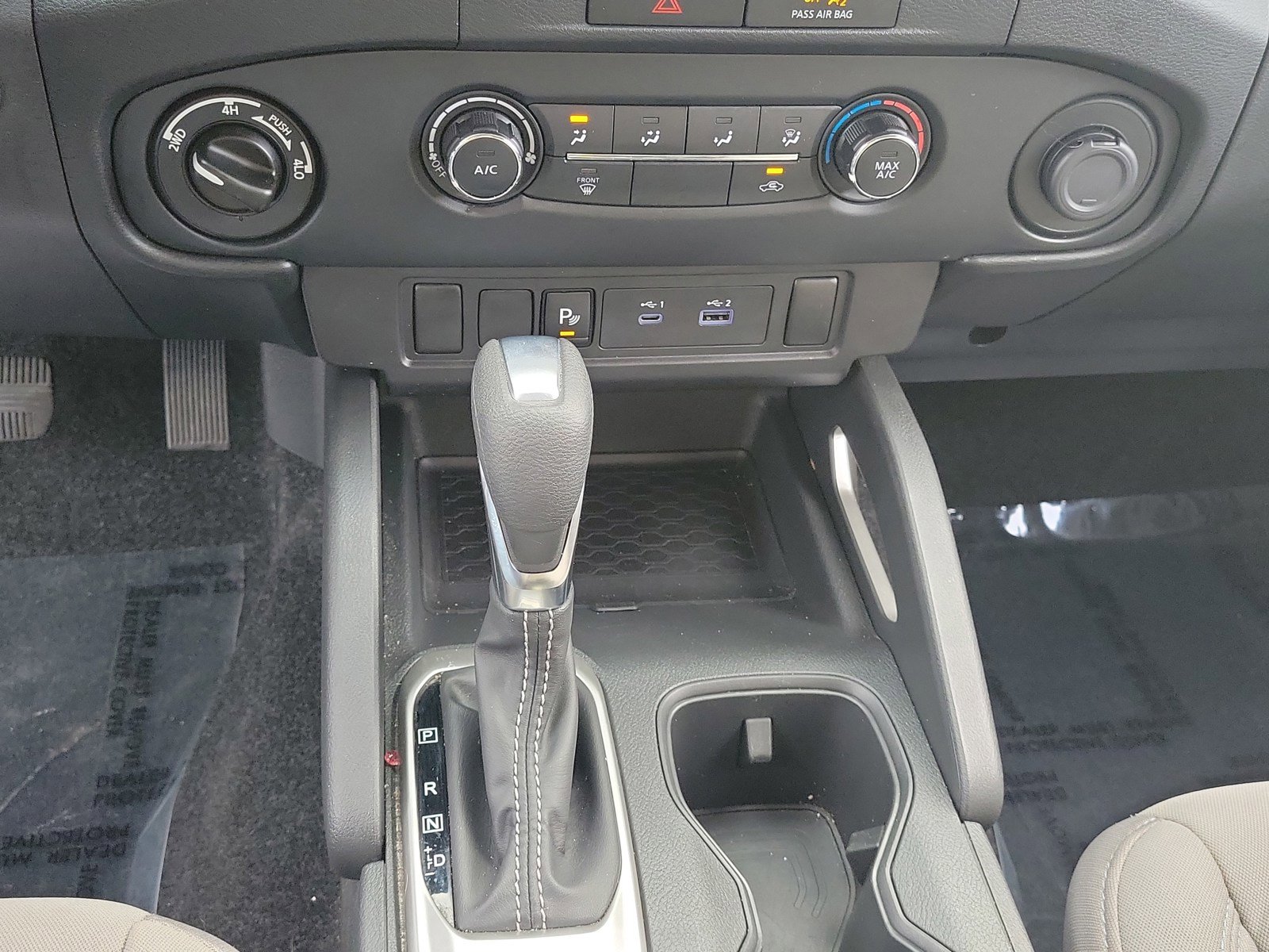 Used 2022 Nissan Frontier SV w/ Technology Package image 22