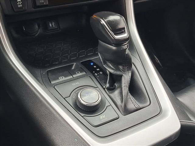 Used 2019 Toyota RAV4 XSE w/ Carpet Mat Package AWD/4WD image 10