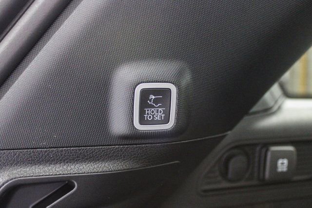 Used 2022 Jeep Grand Cherokee Summit w/ Advanced Protech Group IV image 44