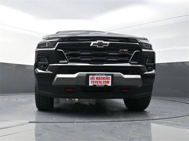 Used 2025 Chevrolet Colorado Z71 w/ Technology Package image 28