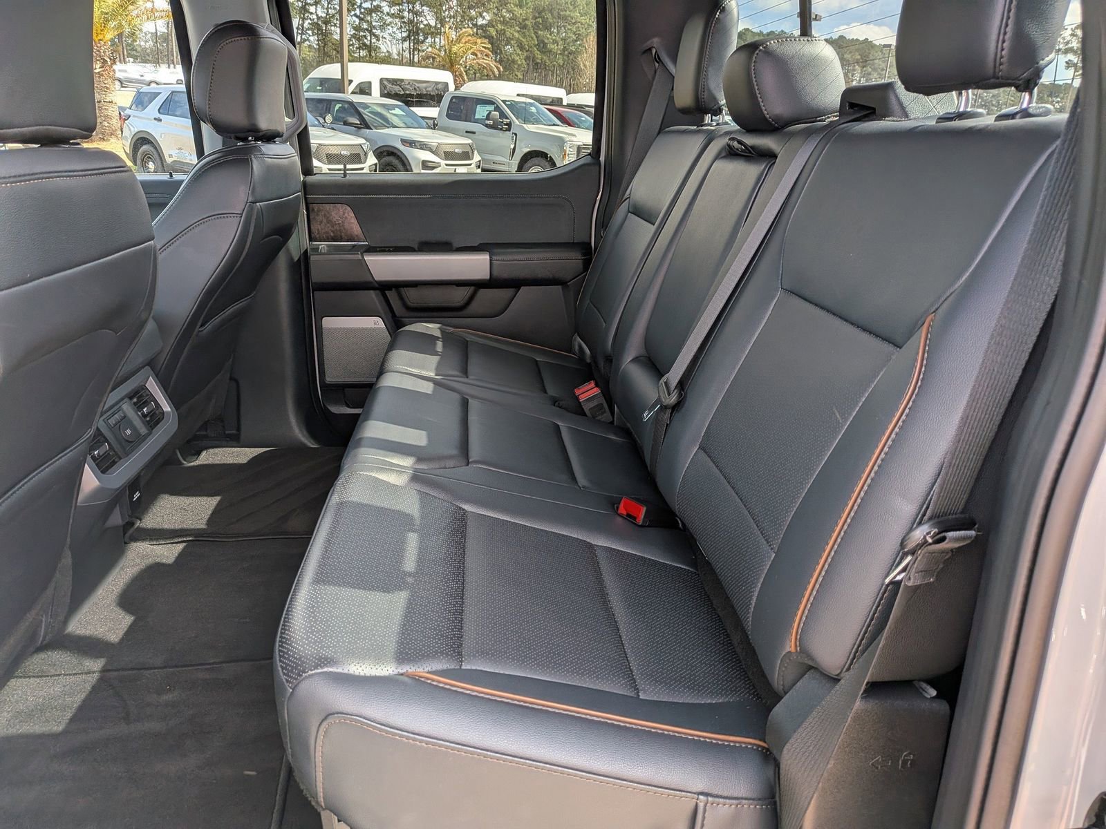 Certified 2026 Ford F250 Lariat w/ Black Appearance Package image 15