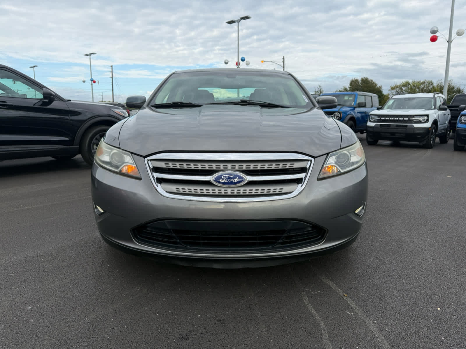 Used 2012 Ford Taurus SEL FWD image 18
