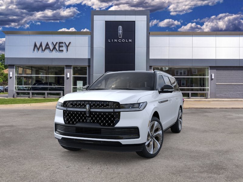 New 2026 Lincoln Navigator L Black Label AWD/4WD image 2