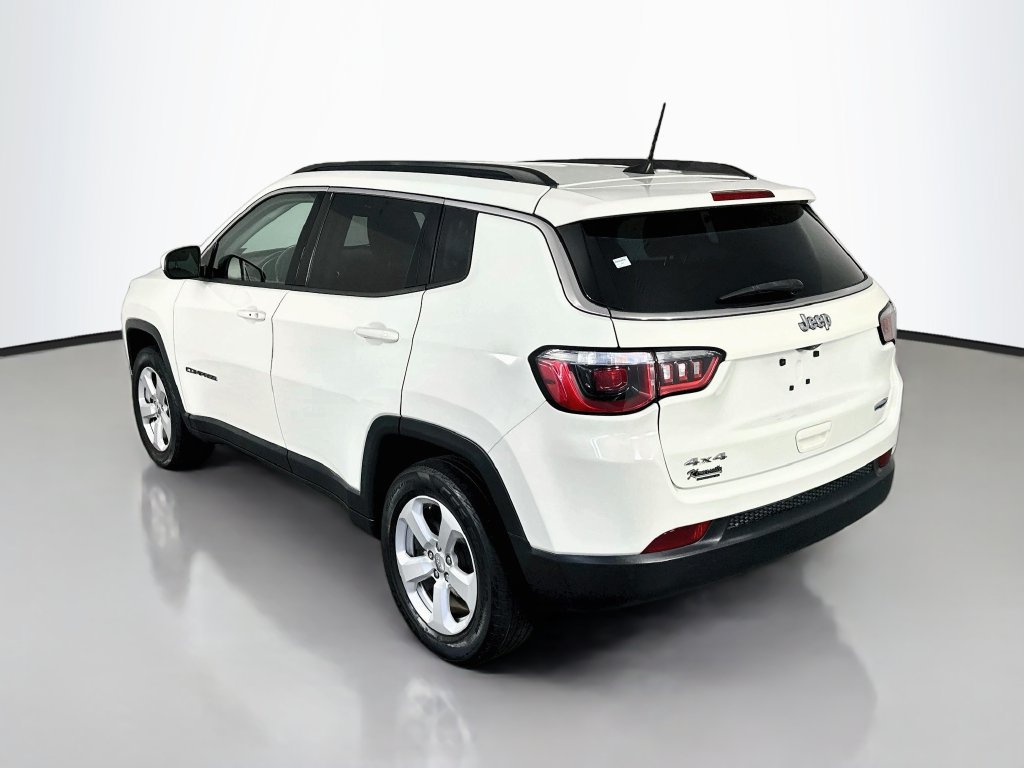 Used 2018 Jeep Compass Latitude w/ Popular Equipment Group AWD/4WD image 5
