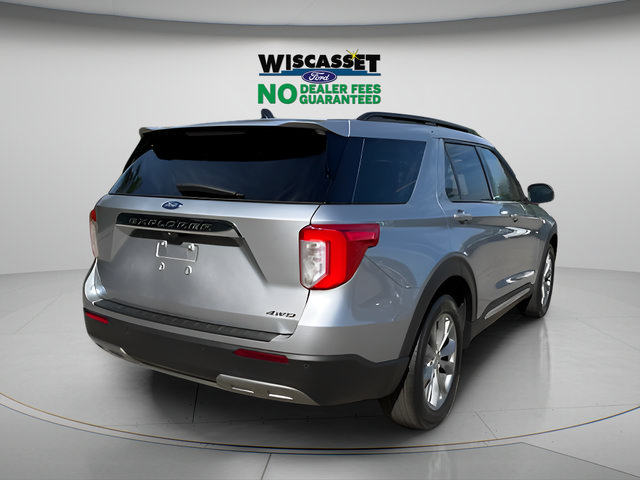 Certified 2023 Ford Explorer XLT w/ Equipment Group 202A AWD/4WD image 32