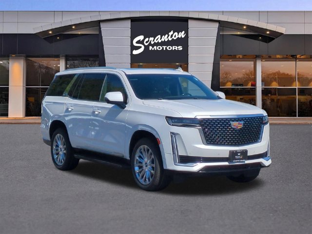 Used 2021 Cadillac Escalade Premium Luxury w/ Performance Package AWD/4WD image 7