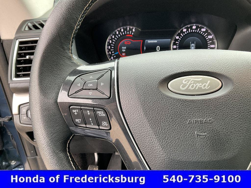 Used 2019 Ford Explorer Platinum AWD/4WD image 34