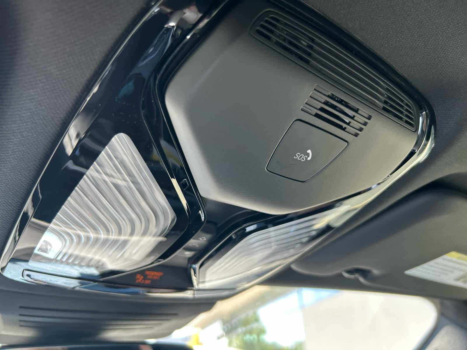 Used 2026 BMW X5 xDrive50e w/ M Sport Package image 40