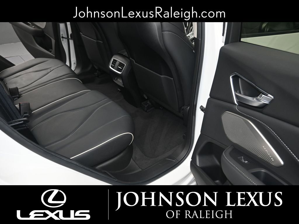 Used 2025 Acura RDX SH-AWD w/ Advance Package image 13