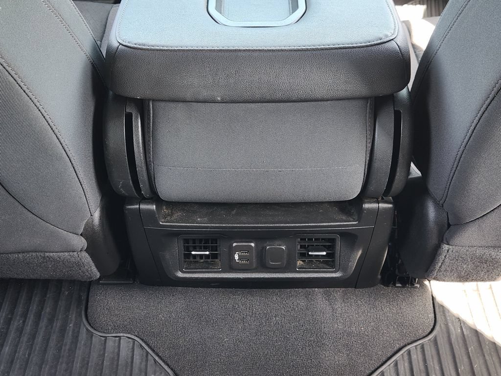 Used 2021 Chevrolet Silverado 1500 RST w/ LPO, Blackout Package RWD image 21