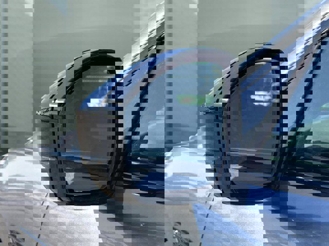 Used 2025 Jaguar F-PACE R-Dynamic S image 15