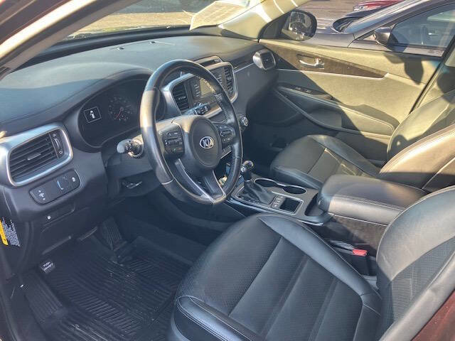 Used 2016 Kia Sorento EX image 10