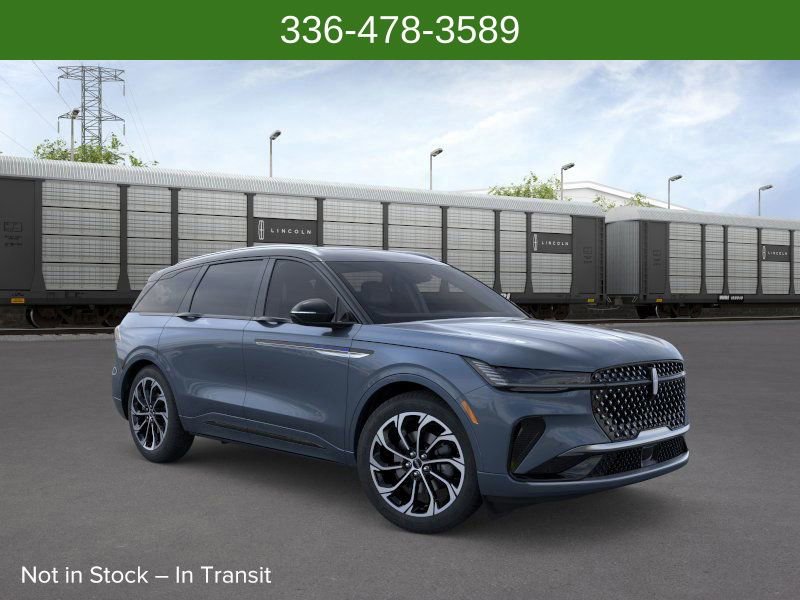 New 2026 Lincoln Nautilus Reserve image 7