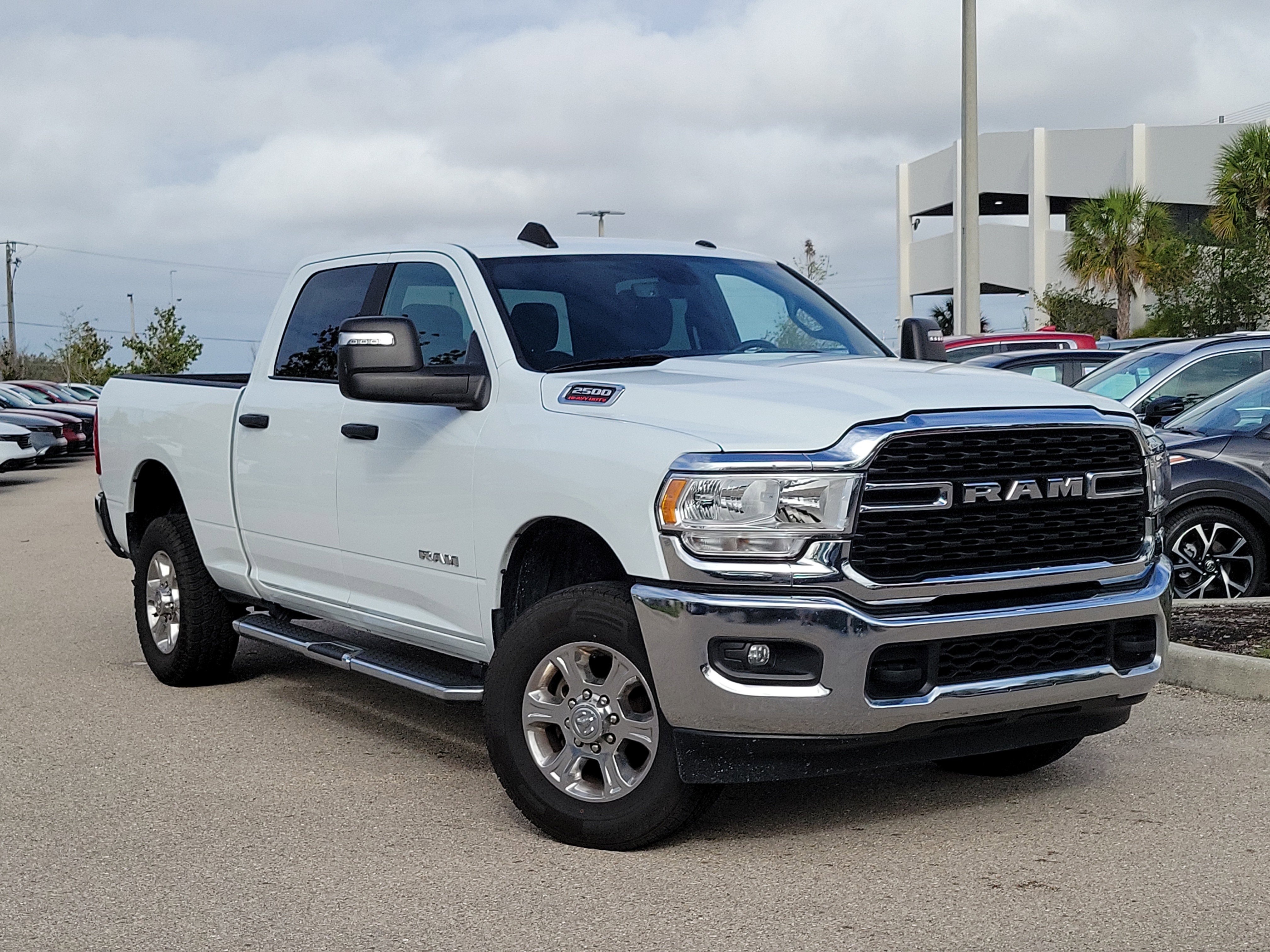 Used 2024 RAM 2500 Big Horn image 32