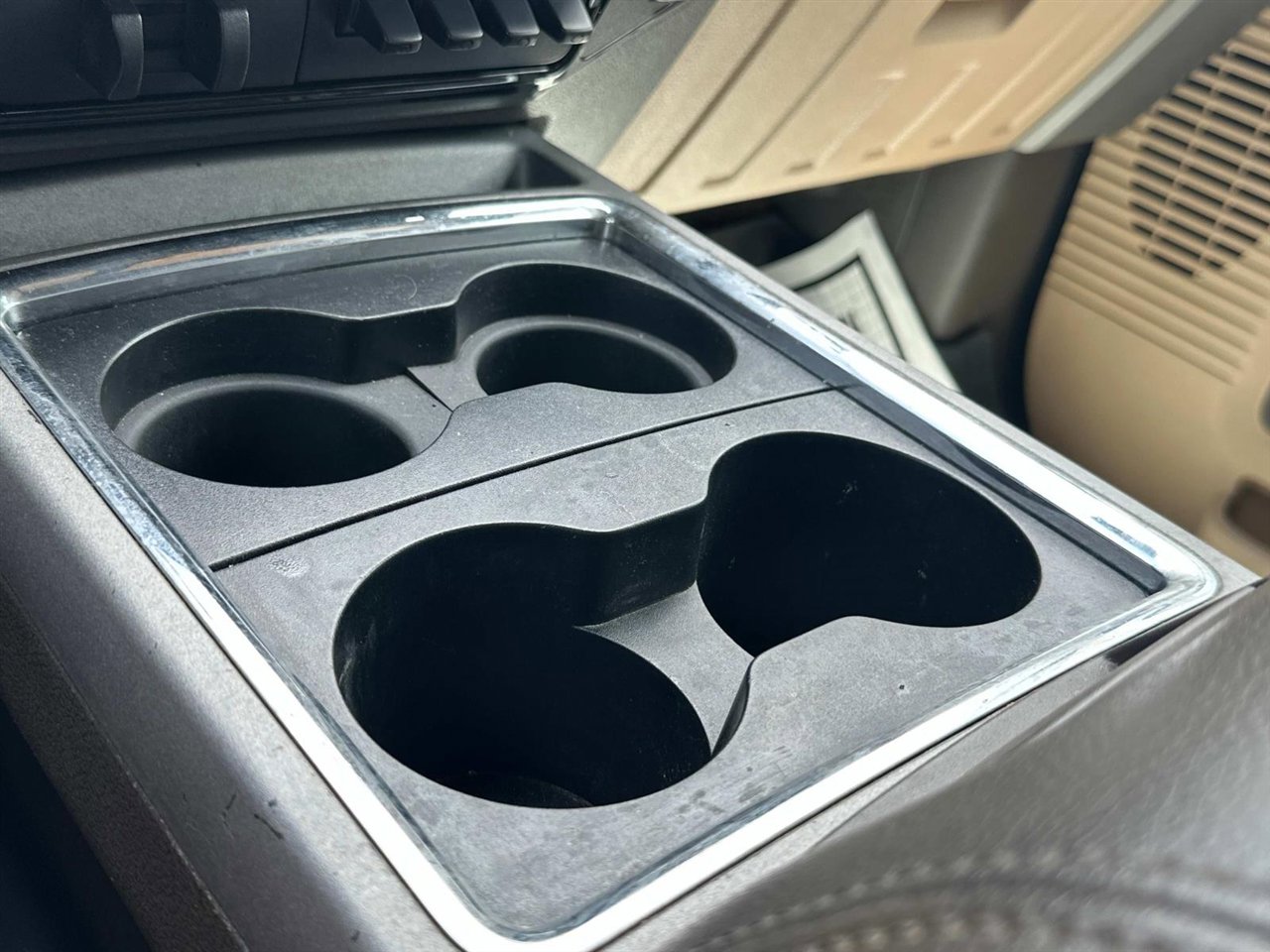 Used 2012 Ford F250 Lariat w/ Lariat Ultimate Pkg image 23