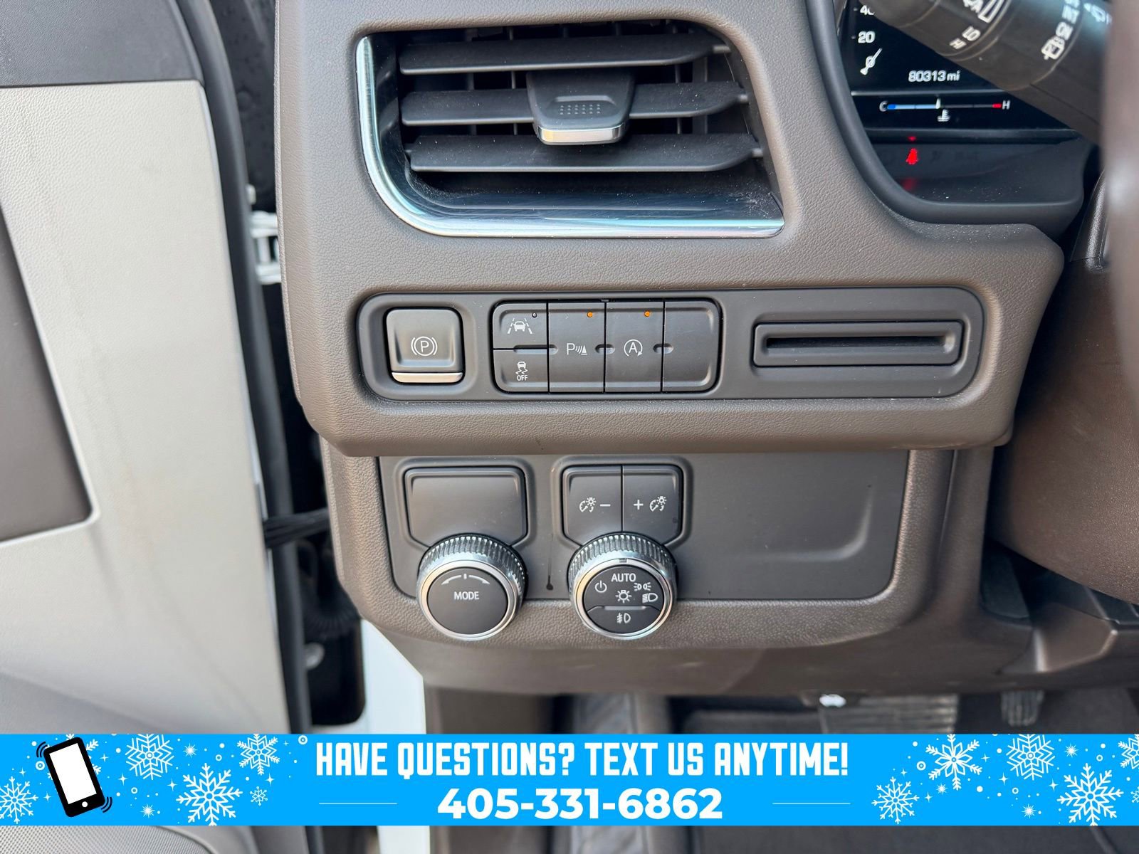 Used 2023 GMC Yukon SLE image 16