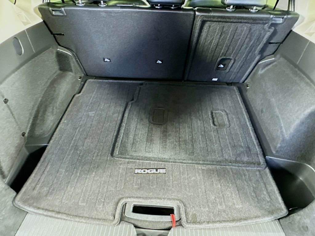 Certified 2023 Nissan Rogue SV w/ SV Premium B Package image 34
