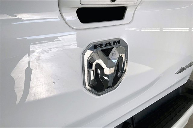 Used 2019 RAM 1500 Big Horn image 31