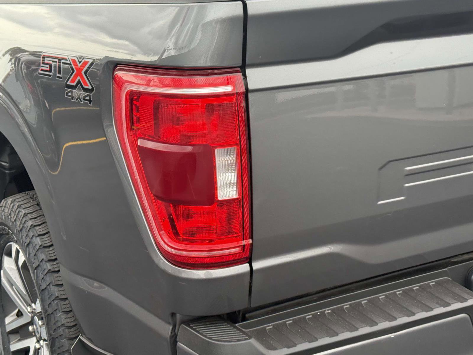 Used 2022 Ford F150 XL w/ STX Appearance Package image 9