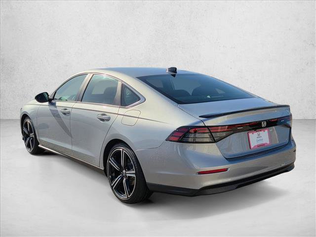Used 2025 Honda Accord Sport image 8