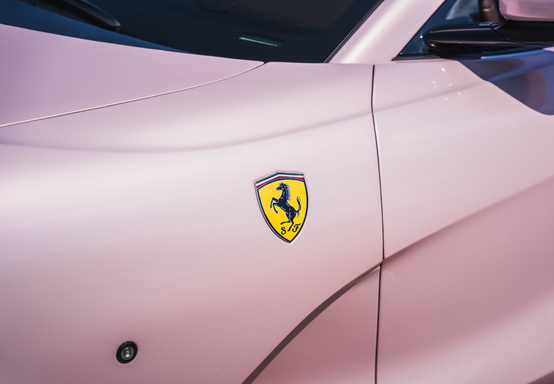 Used 2021 Ferrari 812 GTS RWD image 12