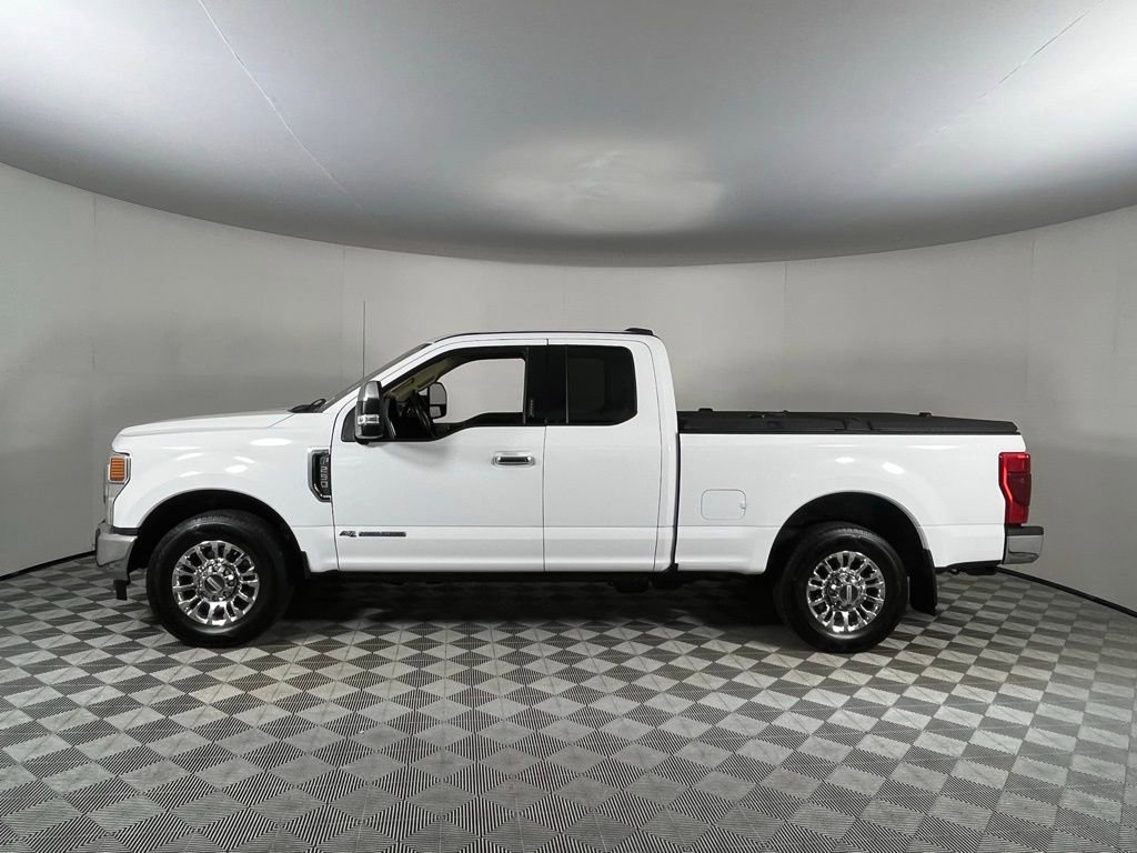 Used 2020 Ford F250 Lariat w/ Chrome Package image 11