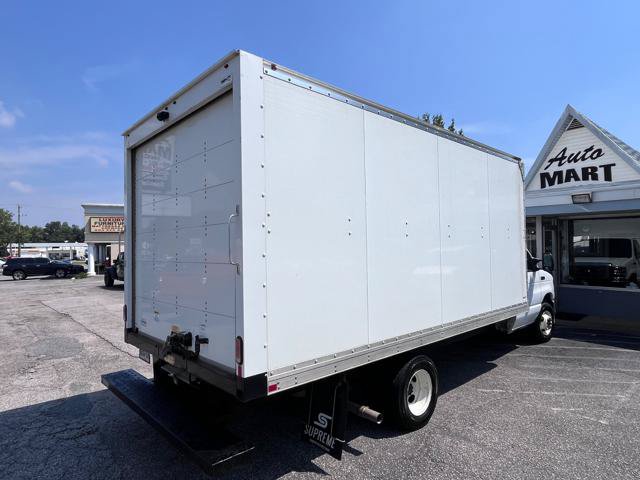 Used 2022 Ford E-350 and Econoline 350 Super Duty w/ Power Windows & Locks Group RWD image 4