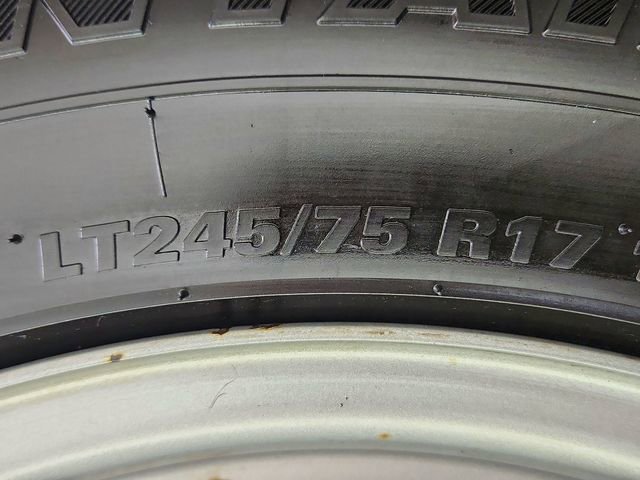 Used 2014 Ford F250 XL w/ Power Equipment Group AWD/4WD image 25