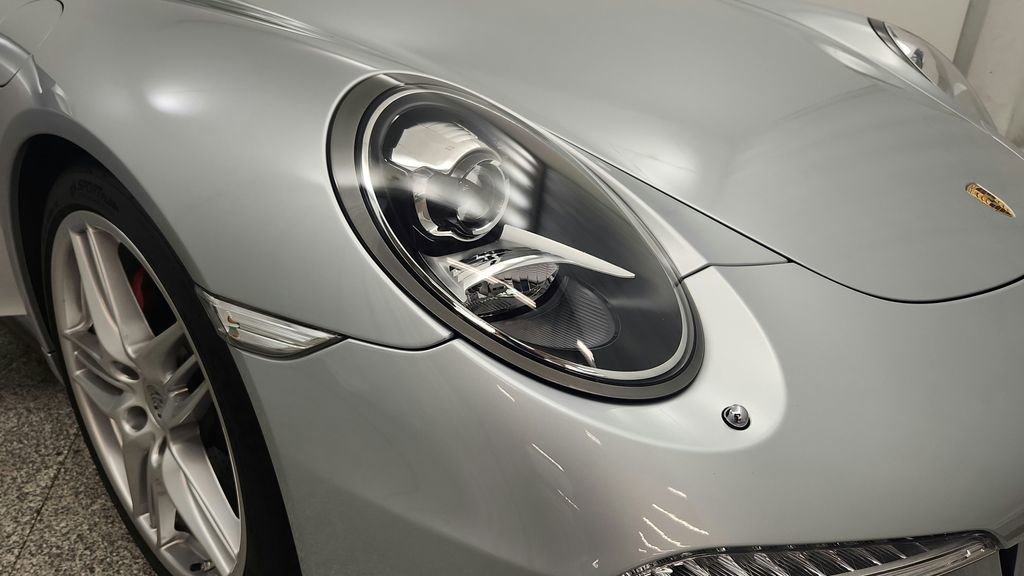 Used 2015 Porsche 911 Targa 4S AWD/4WD image 32