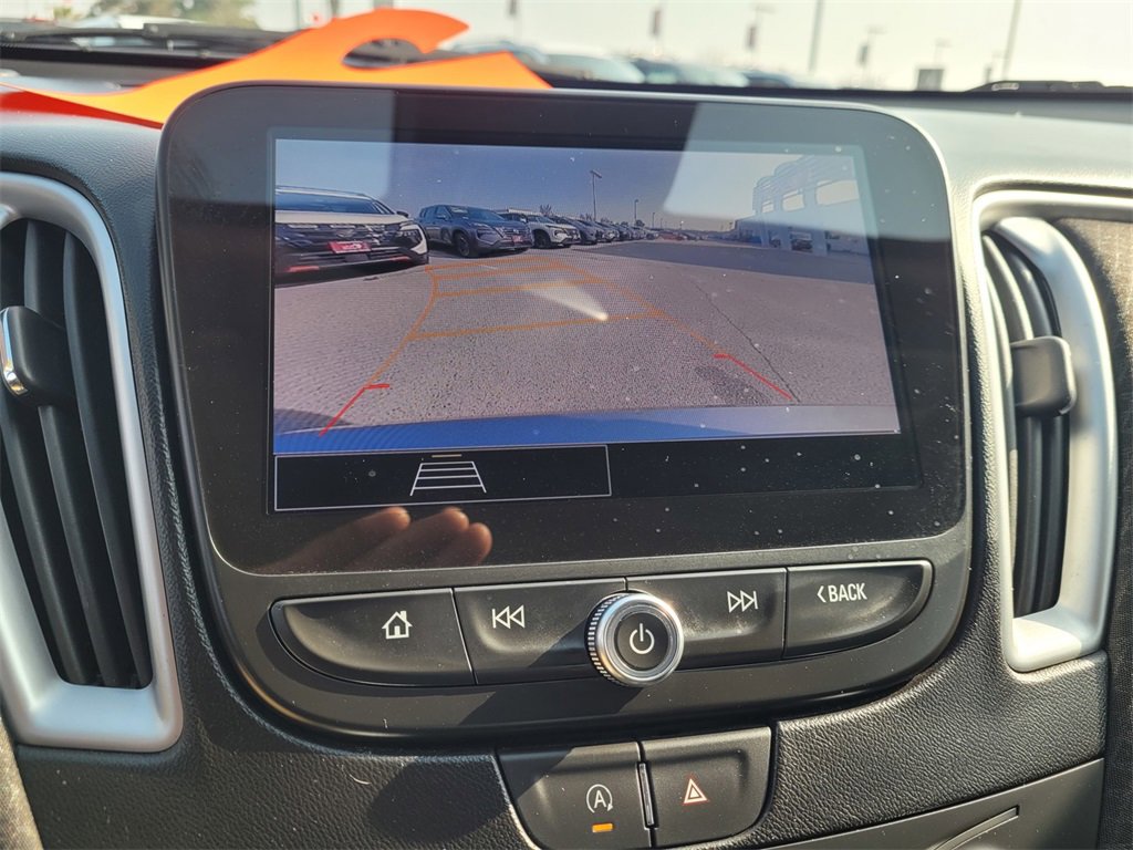 Used 2024 Chevrolet Malibu LT image 18