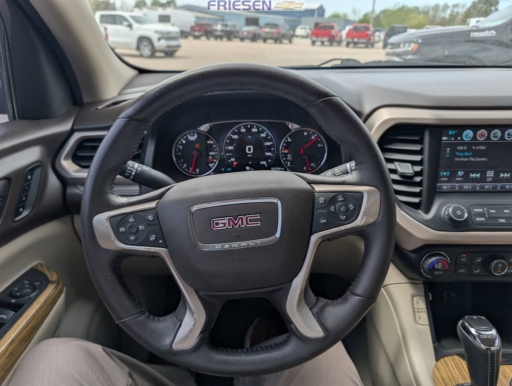 Used 2017 GMC Acadia Denali w/ Technology Package AWD/4WD image 12