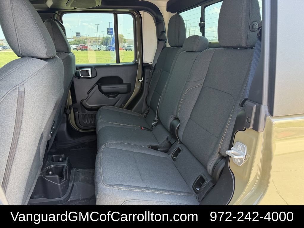 Used 2026 Jeep Gladiator Sport AWD/4WD image 31