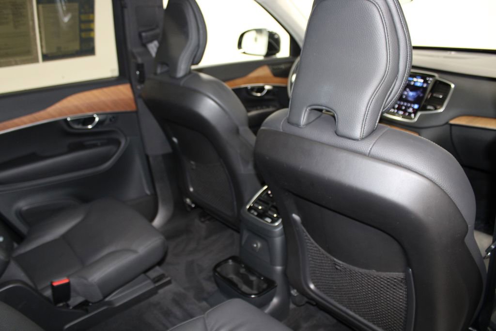 Used 2024 Volvo XC90 T8 Plus w/ Protection Package Premier AWD/4WD image 35