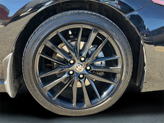 Used 2021 Toyota Camry XSE w/ Cold Weather Package image 9