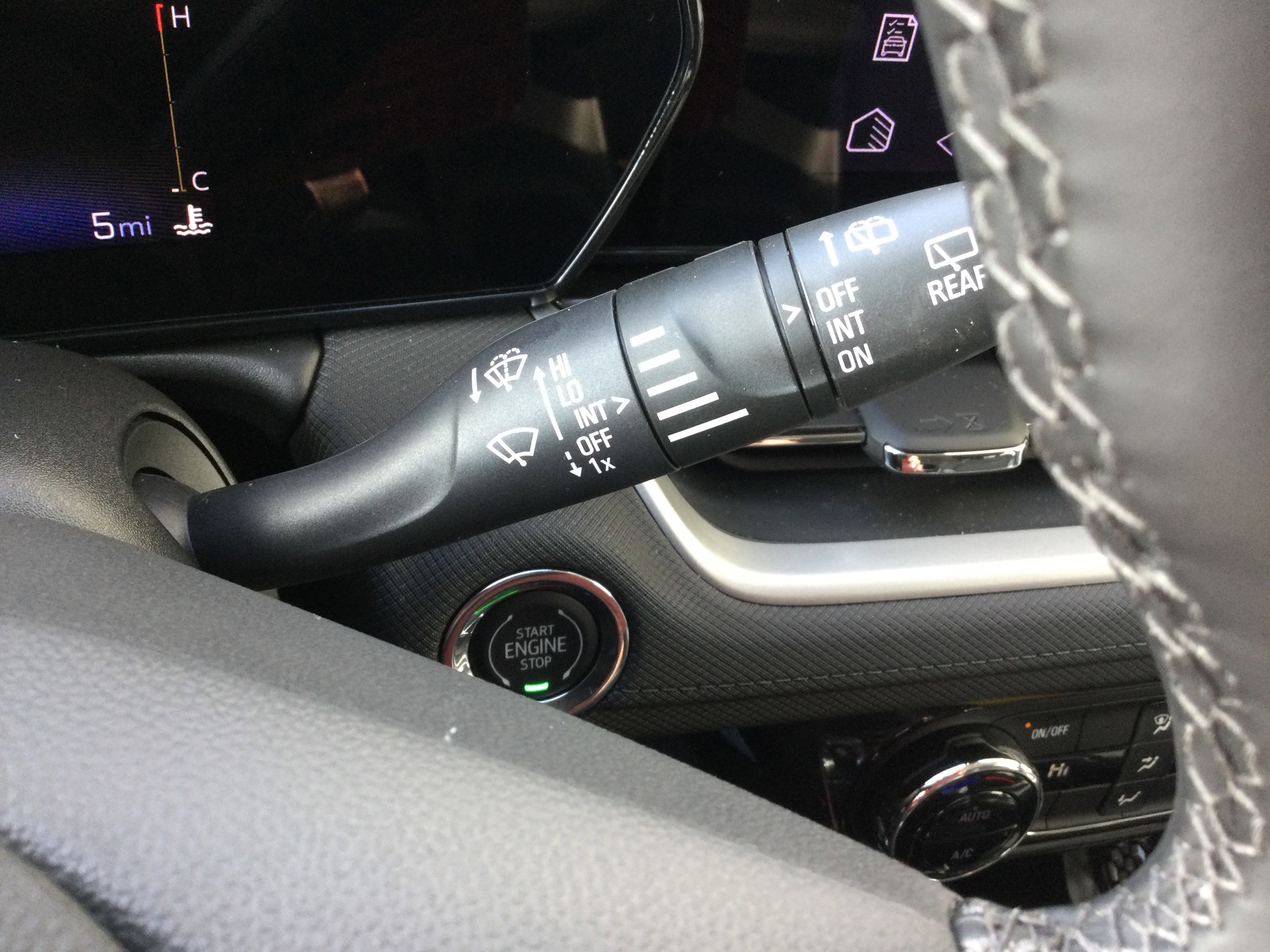 New 2026 Chevrolet TrailBlazer LT w/ Convenience Package image 15