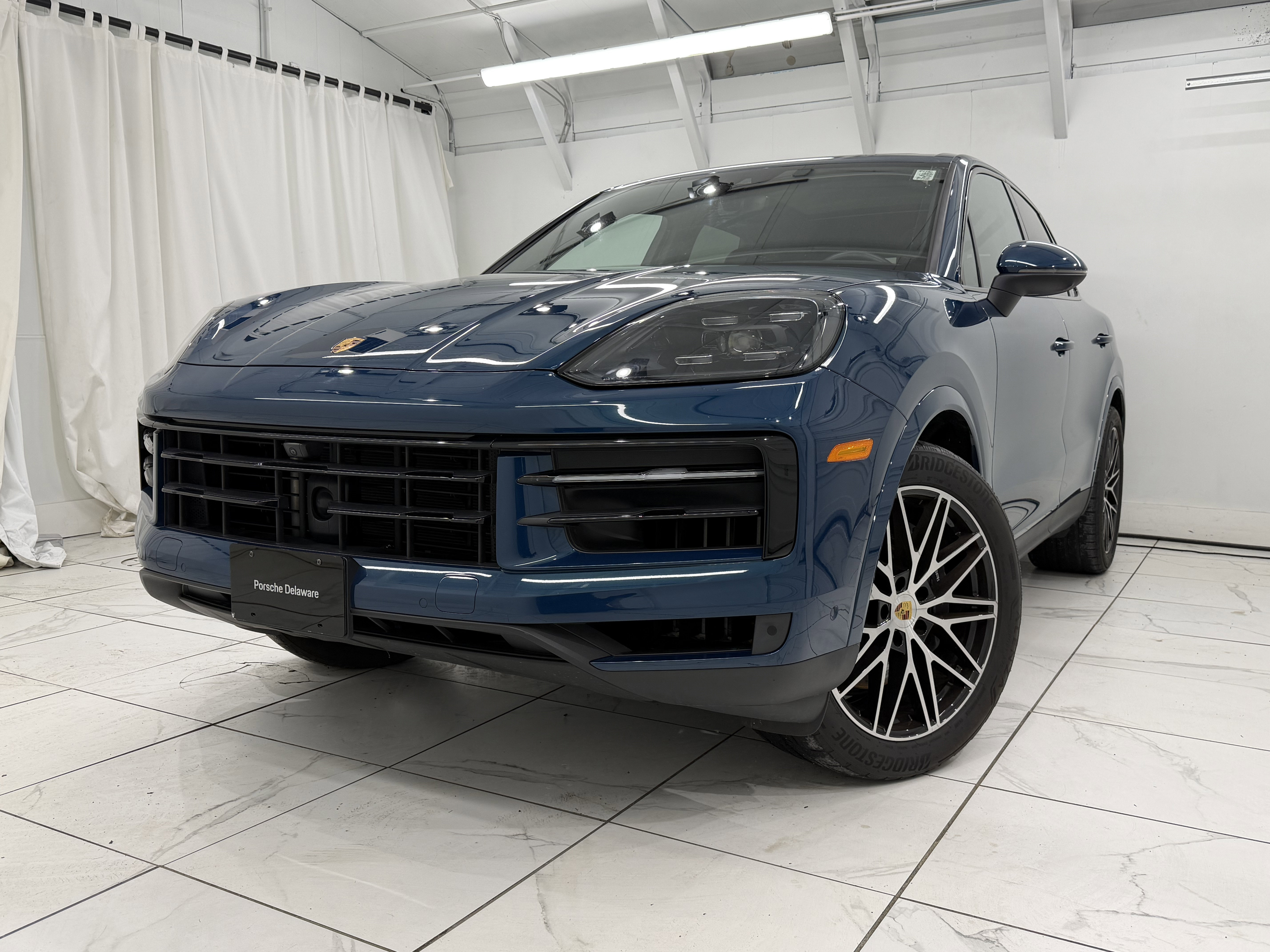 Certified 2024 Porsche Cayenne w/ Premium Package Plus (PFM) image 8