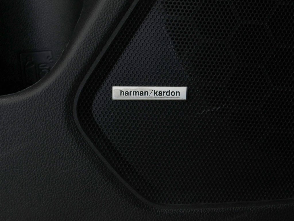 Used 2018 Subaru Outback 2.5i Limited image 31