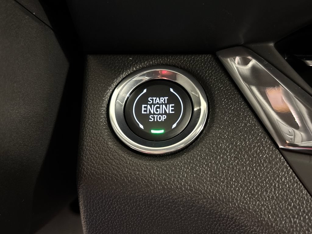 New 2026 Buick Envista Preferred w/ Advanced Safety Package FWD image 38